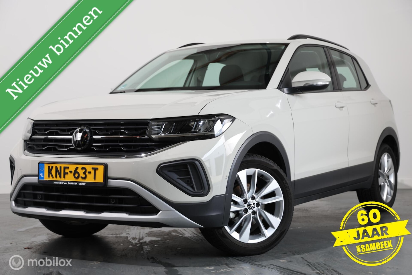 Volkswagen T-Cross - 1.0 TSI - Stoelverwarming - Carplay - Navigatie - AutoWereld.nl