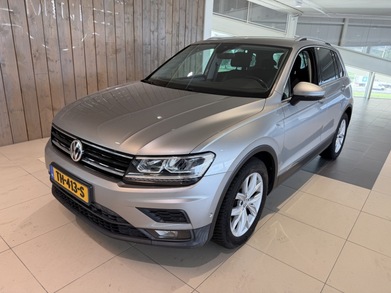 Volkswagen Tiguan - 1.4 TSI CL Bns - AutoWereld.nl