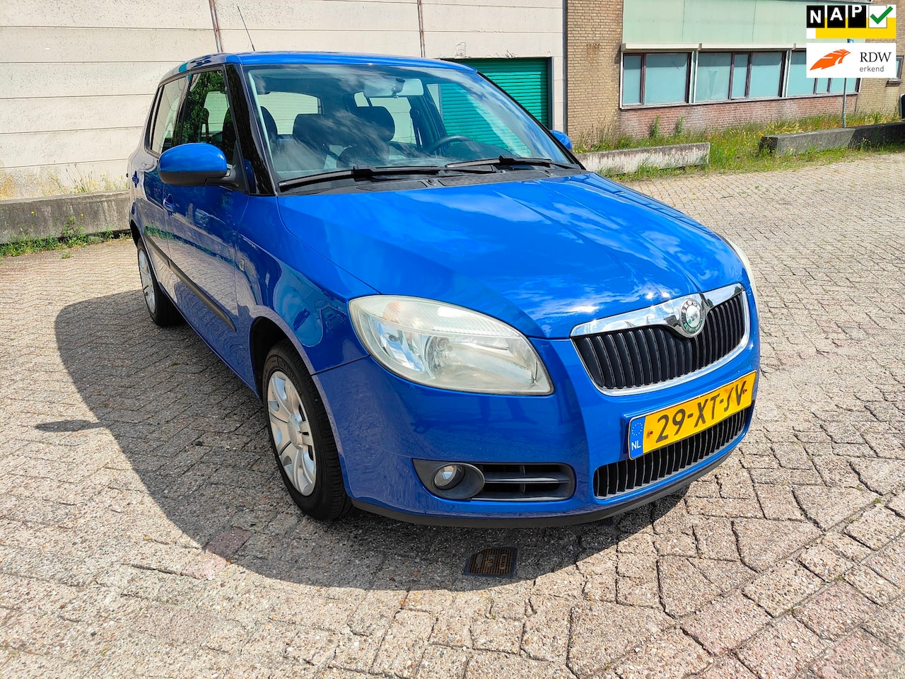 Skoda Fabia - 1.2-12V Ambiente 1.2-12V Ambiente - AutoWereld.nl