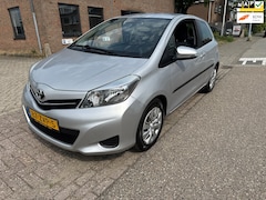Toyota Yaris - 1.3 VVT-i Aspiration