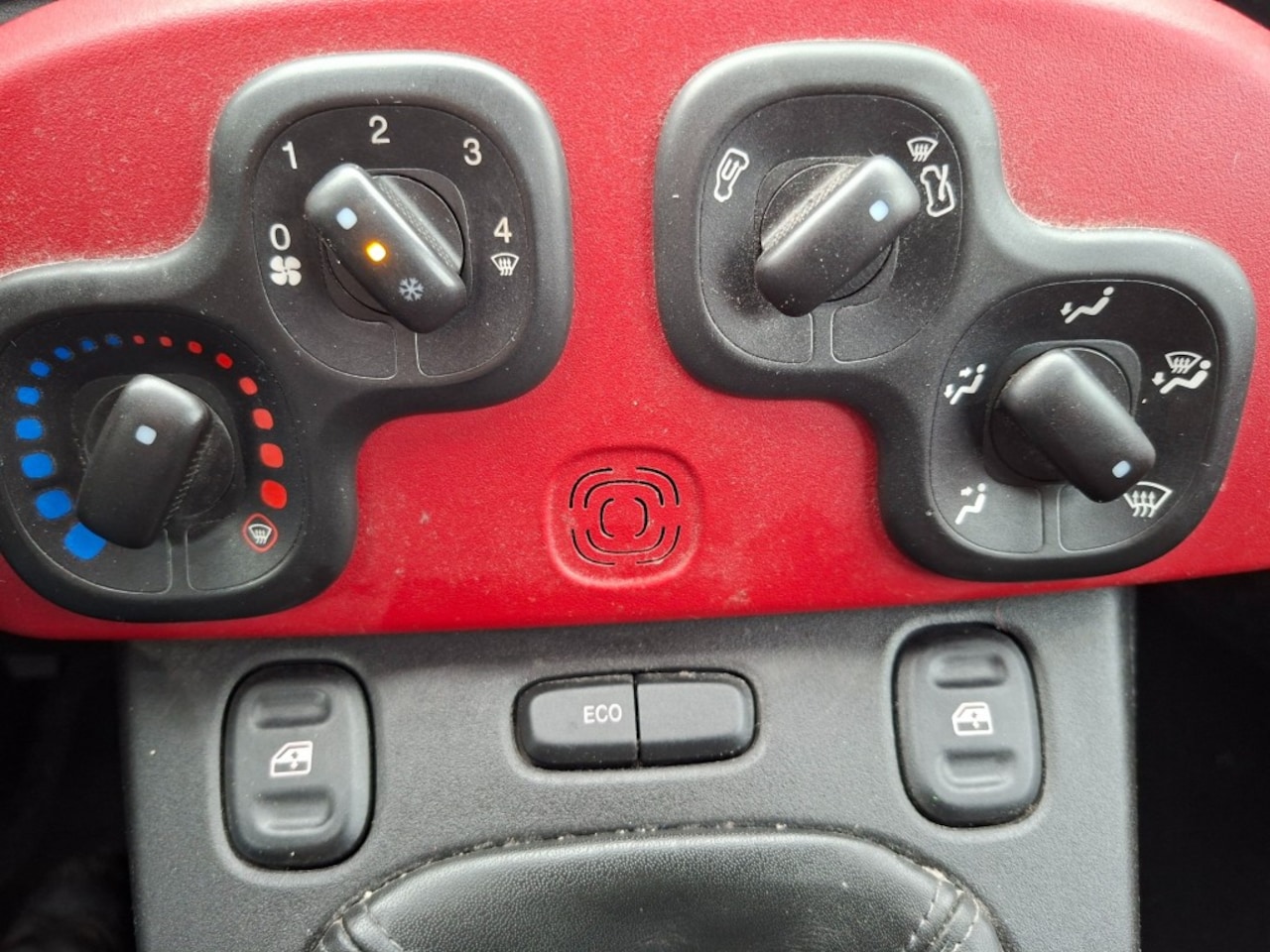 Fiat Panda - 0.9 TwinAir Sempre RADIO-CD/AIRCO/ELEC.RAMEN/CV/LMV