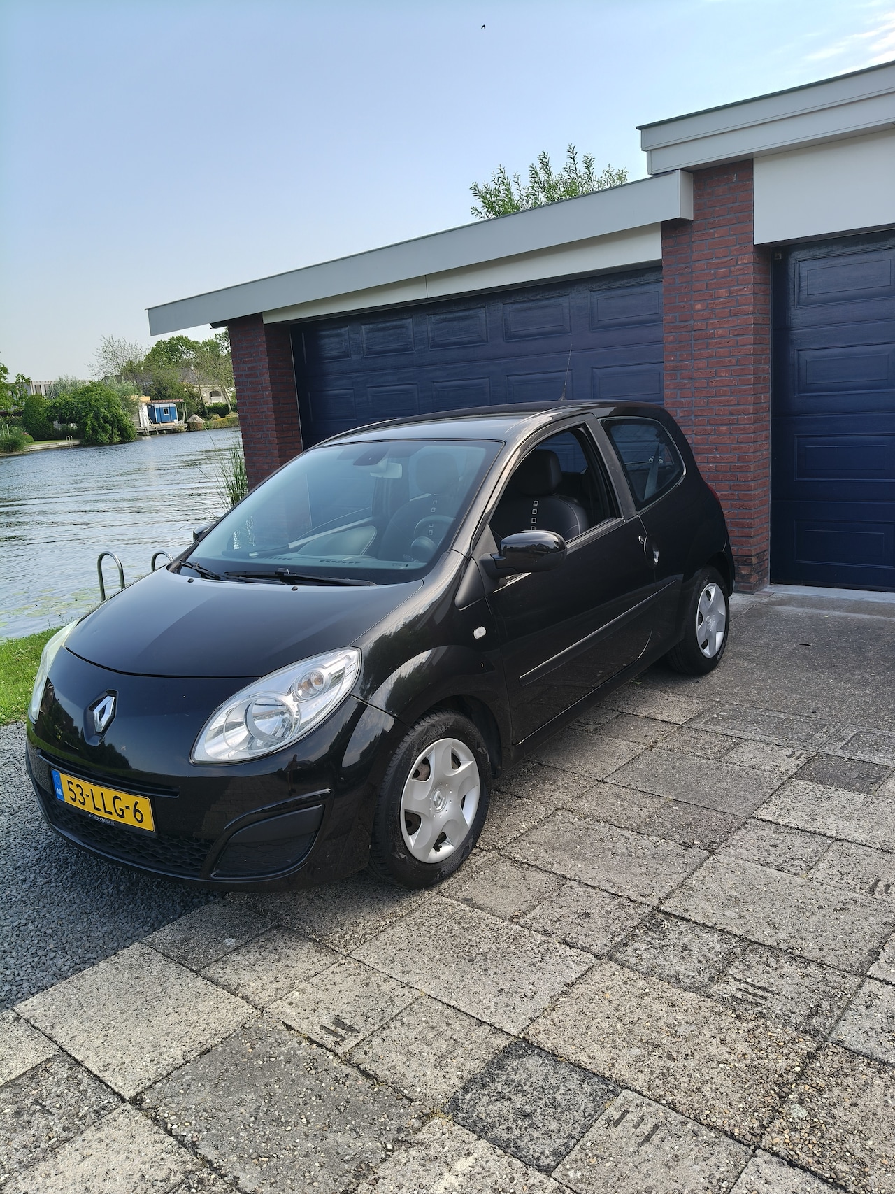 Renault Twingo - 1.2-16V Dynamique - AutoWereld.nl
