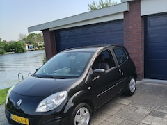 Renault Twingo - 1.2-16V Dynamique