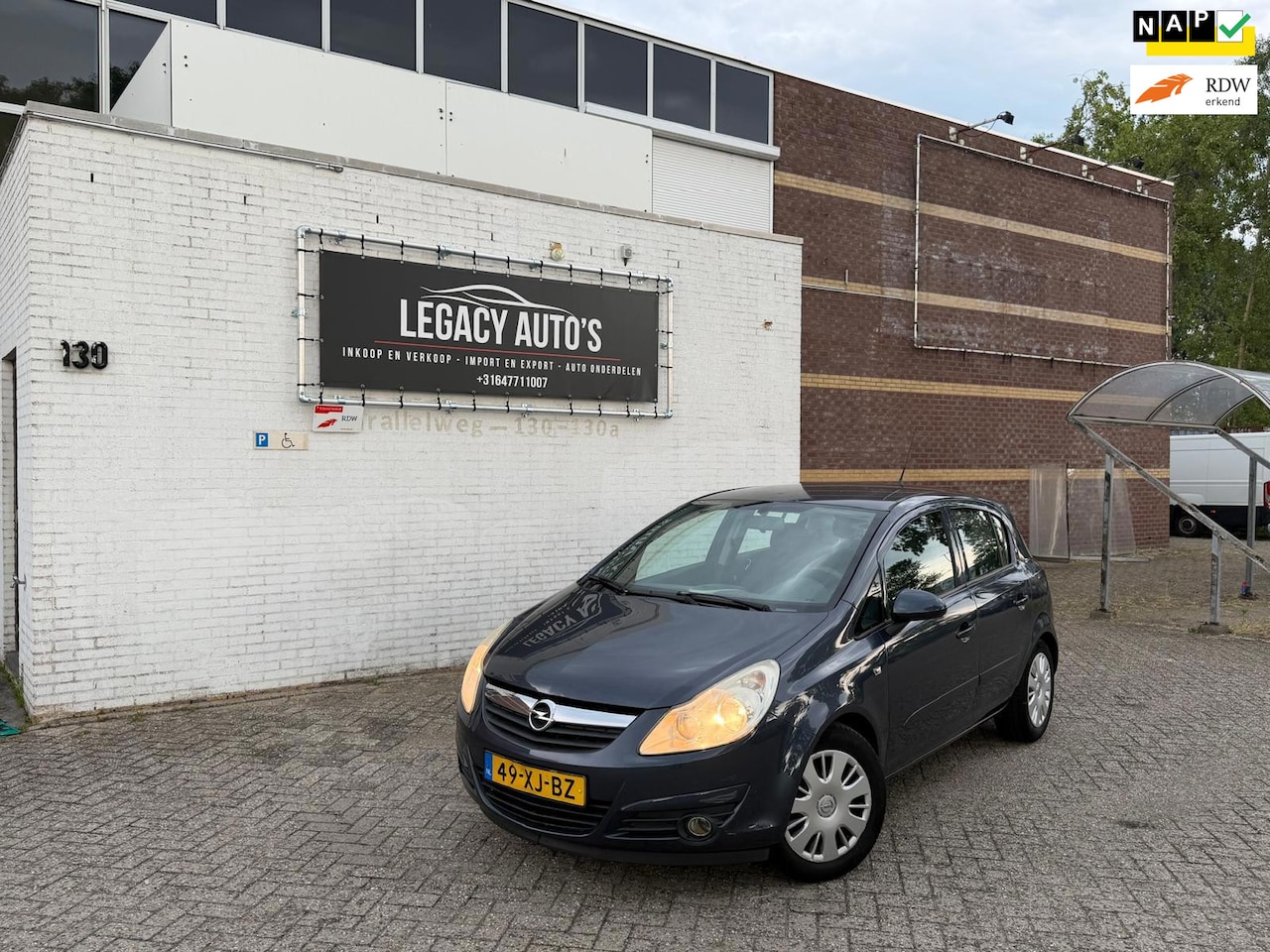 Opel Corsa - 1.4-16V Enjoy - VOL AUTOMAAT - AIRCO - RIJDT & SCHAKELT GOED! - AutoWereld.nl