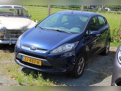 Ford Fiesta - 1.25 82pk Trend 5-deurs airco/lm velgen/trekhaak handelsprijs
