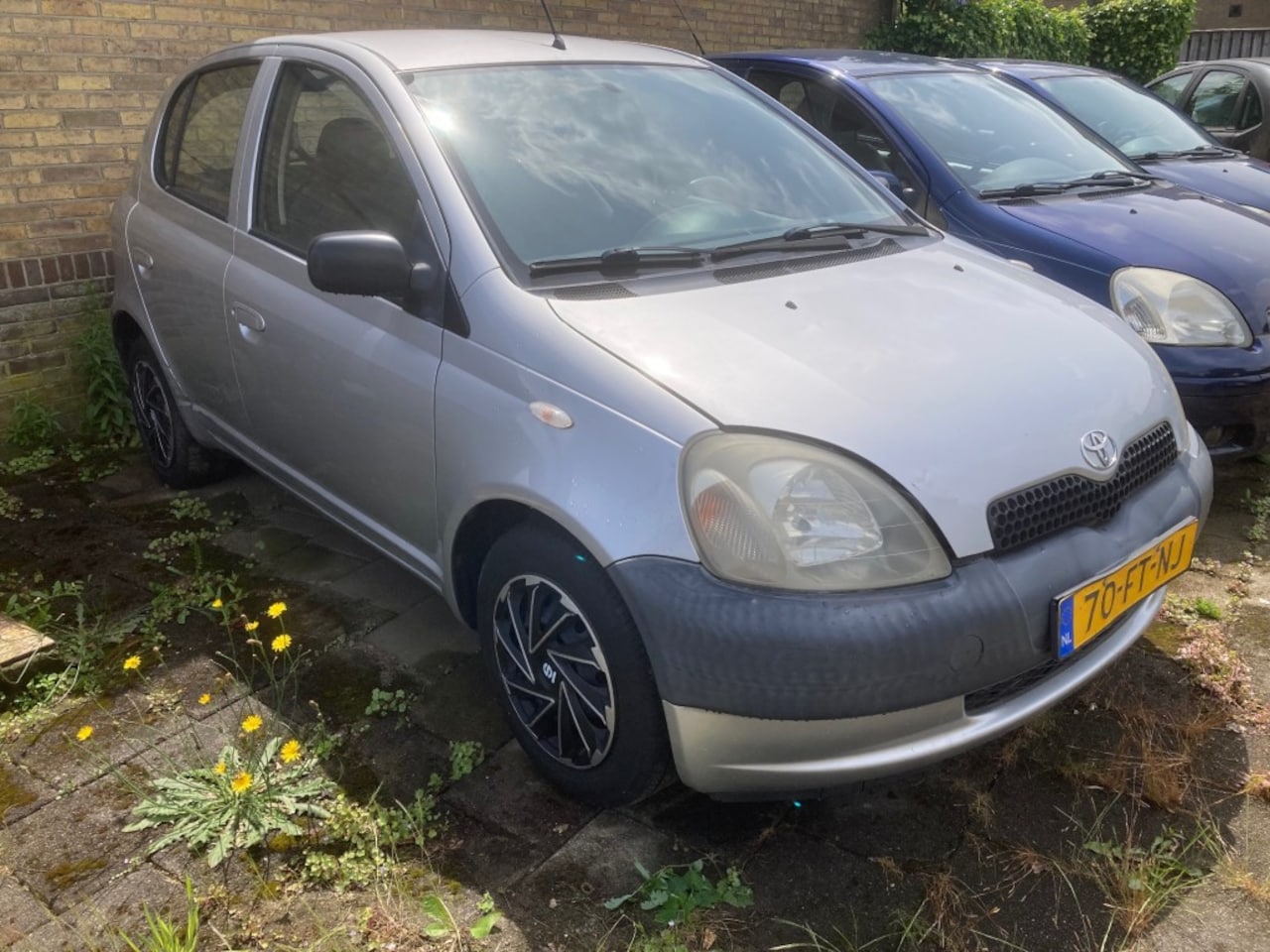 Toyota Yaris - 1.0 VVT-i 5 Deurs Exportprijs !!! - AutoWereld.nl