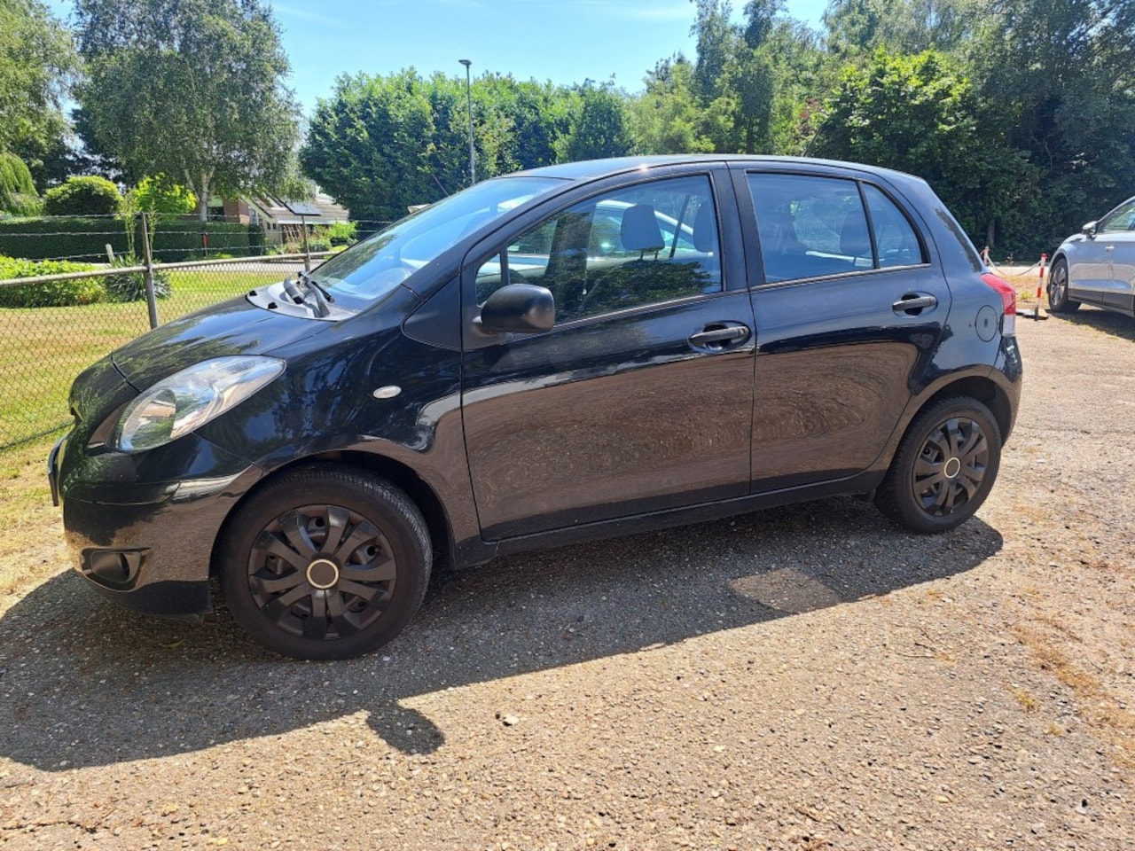 Toyota Yaris - 1.0 12V VVTi 69 Pk Acces 5 Drs.  Airco, Carplay - AutoWereld.nl