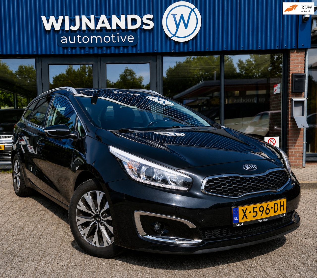 Kia Cee'd Sportswagon - 1.4 T-GDi DynamicLine Panoramadak Dealer Onderhouden - AutoWereld.nl