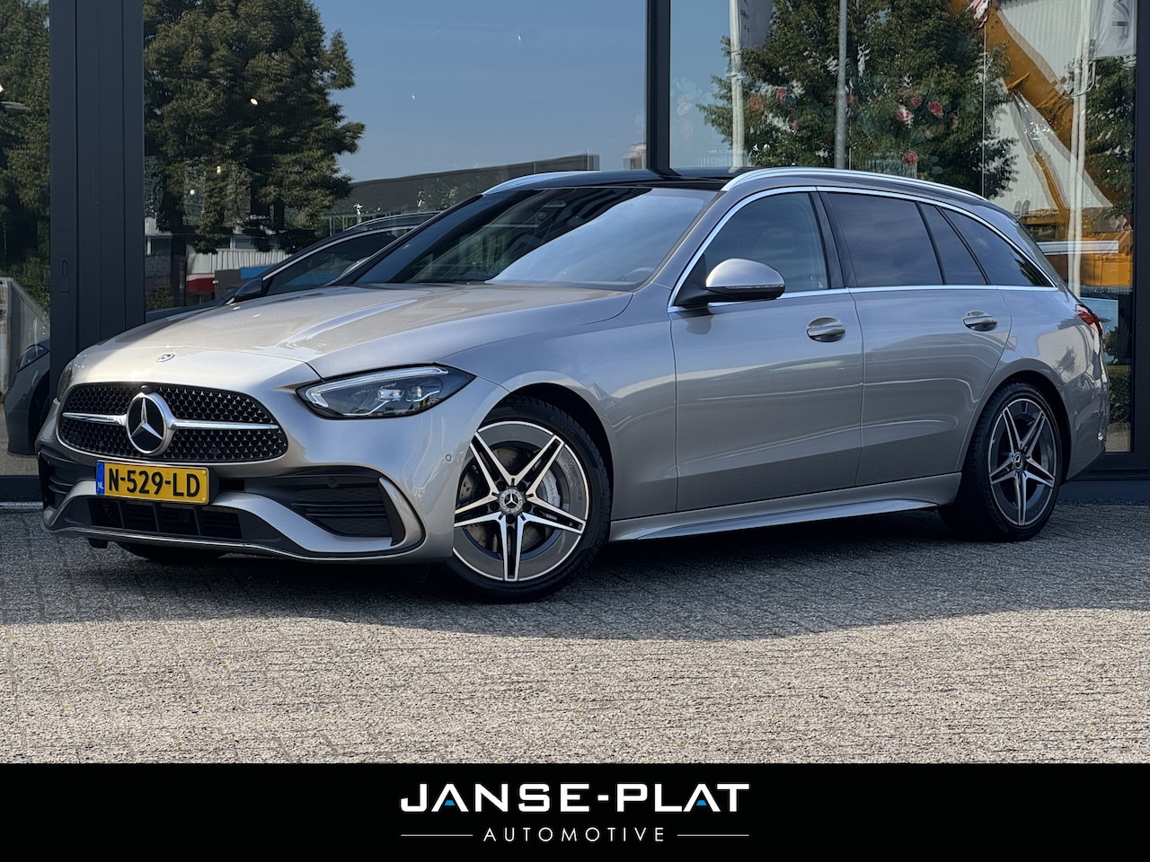 Mercedes-Benz C-klasse Estate - 200 AUT AMG Line Pano | Burmester | NL-Auto - AutoWereld.nl