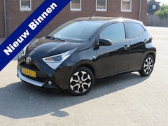 Toyota Aygo - 1.0 VVT-i x-clusiv * Rijklaarprijs incl. garantie * Airco * Camera * Lichtmetalen velgen *