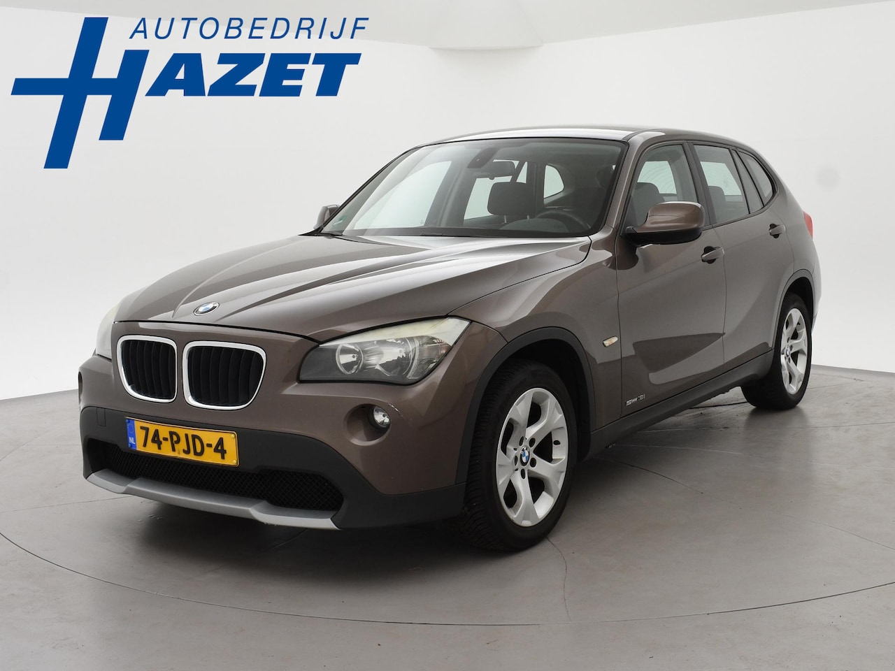 BMW X1 - sDrive18i 150 PK EXECUTIVE AUT. + TREKHAAK | NAVIGATIE - AutoWereld.nl