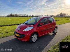 Peugeot 107 - 1.0-12V XS