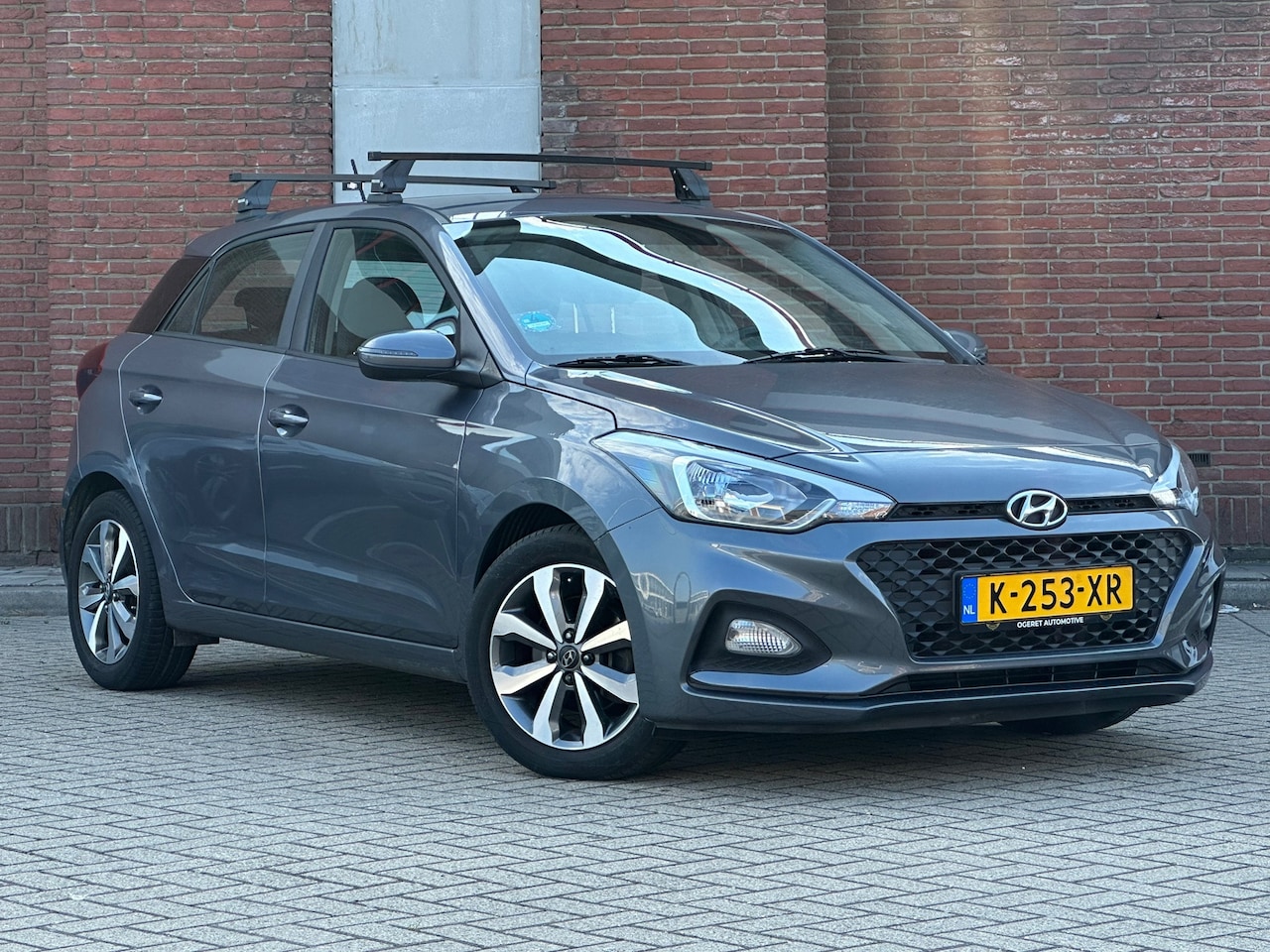 Hyundai i20 - 1.0 T-GDI i-Drive Cool|APPLE-CARPLAY|DAK-DRAGERS|R.CAMARA|NAVI|AIRCO|CRUISE - AutoWereld.nl