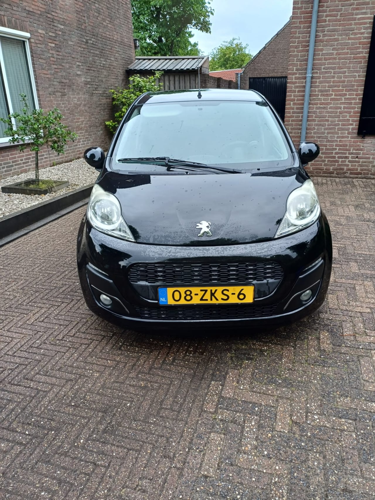 Peugeot 107 - 1.0 Active - AutoWereld.nl