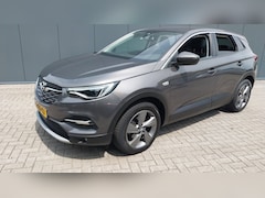 Opel Grandland X - 1.2 Turbo Business Elegance//LMV//CAMERA//NAVI
