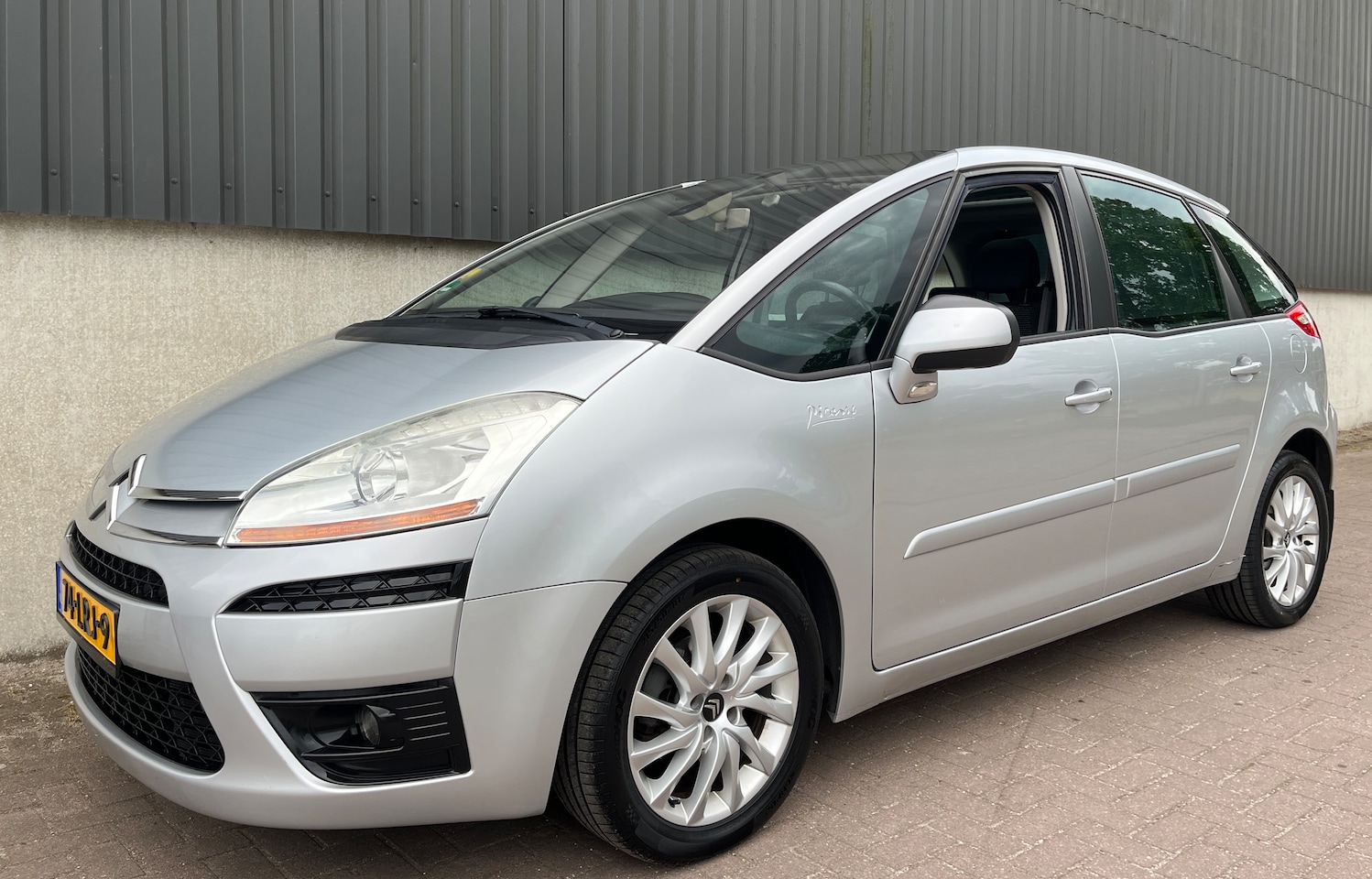 Citroën C4 Picasso - 1.6 VTi Séduction 5p. Apk 05-2027 | NWE banden | vakantie auto - AutoWereld.nl