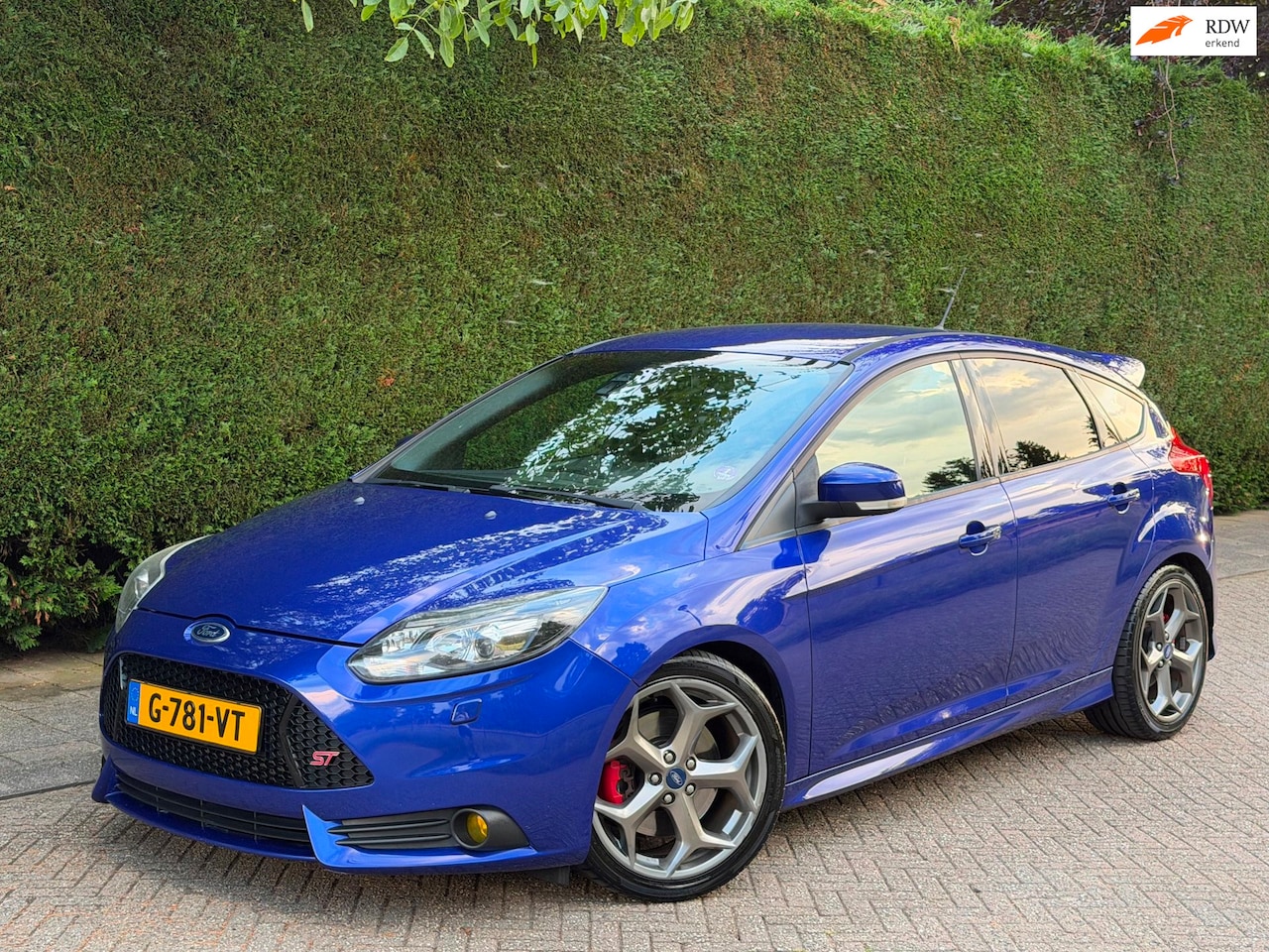 Ford Focus - 2.0 EcoBoost ST-3 RIJDT NIEUW/ZEER NETJES/RECARO! - AutoWereld.nl