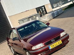 Opel Astra - 1.6i Edition 171.000 NAP