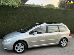 Peugeot 307 SW - 1.6 16V Premium/ Glazendak/Leer/ 7 pers