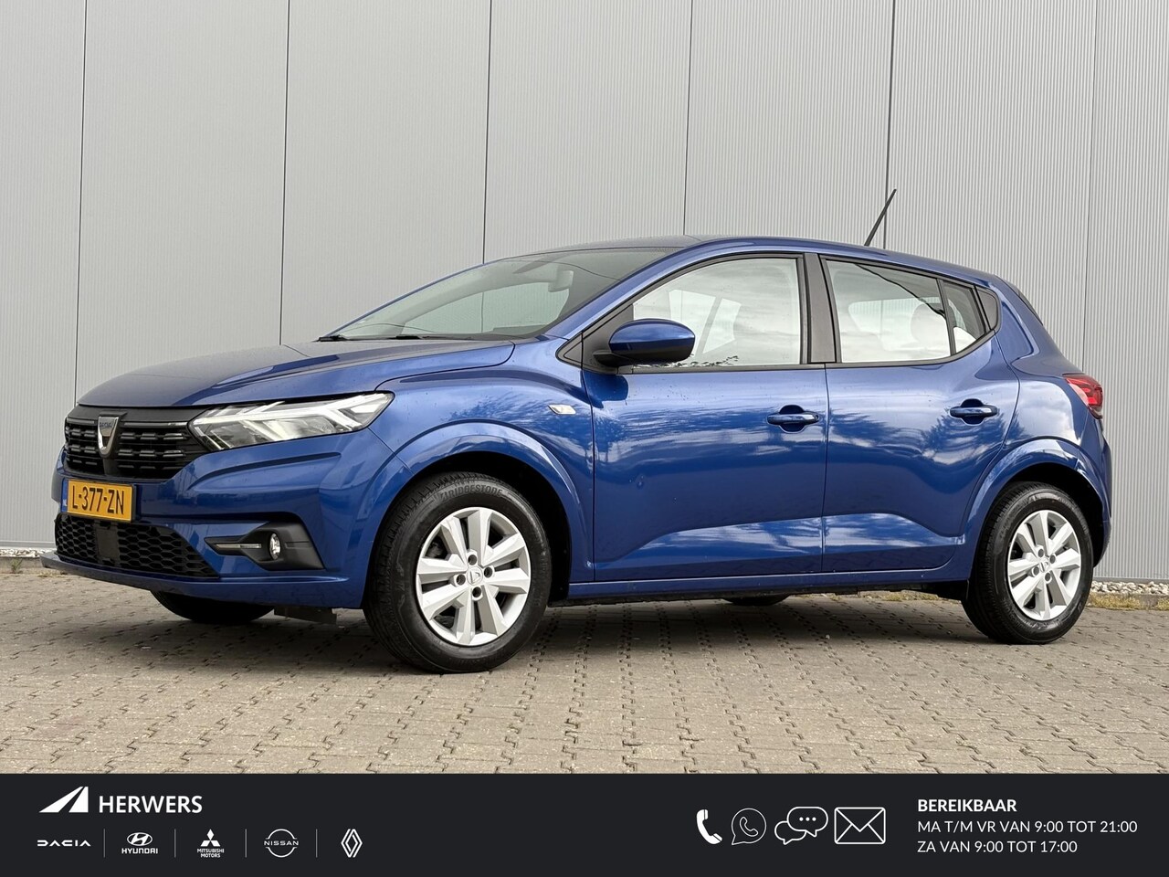 Dacia Sandero - 1.0 TCe 90 Comfort / Trekhaak / Navigatie via Apple CarPlay/Android Auto / Airco / Cruise - AutoWereld.nl