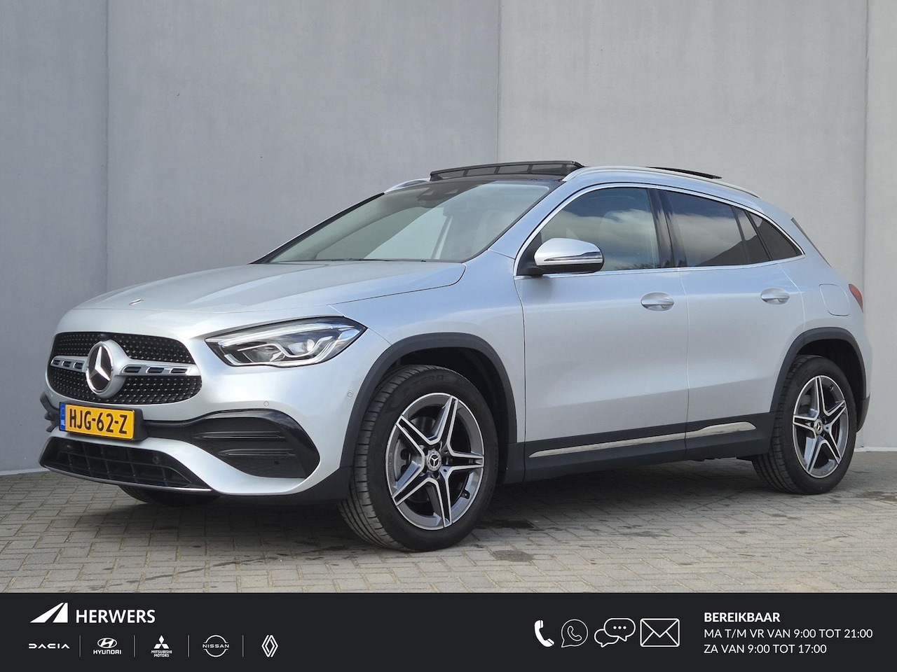 Mercedes-Benz GLA-Klasse - 250 e AMG Line / Dealer onderhouden / Accu SOH 98,51% / Glazen schuif- en kanteldak / Trek - AutoWereld.nl