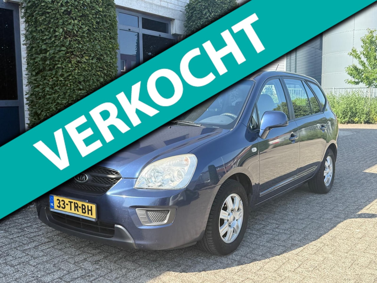 Kia Carens - 2.0 CVVT X-tra 2.0 CVVT X-tra - AutoWereld.nl