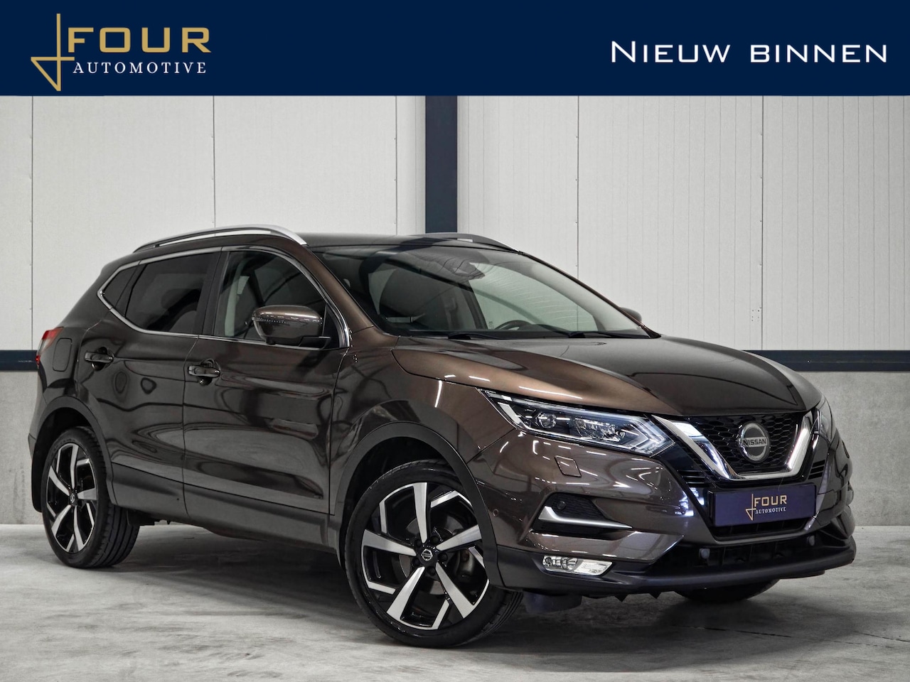 Nissan Qashqai - 1.3 DIG-T Tekna | Trekhaak | Panoramadak | Topview | Dealer onderhouden | - AutoWereld.nl
