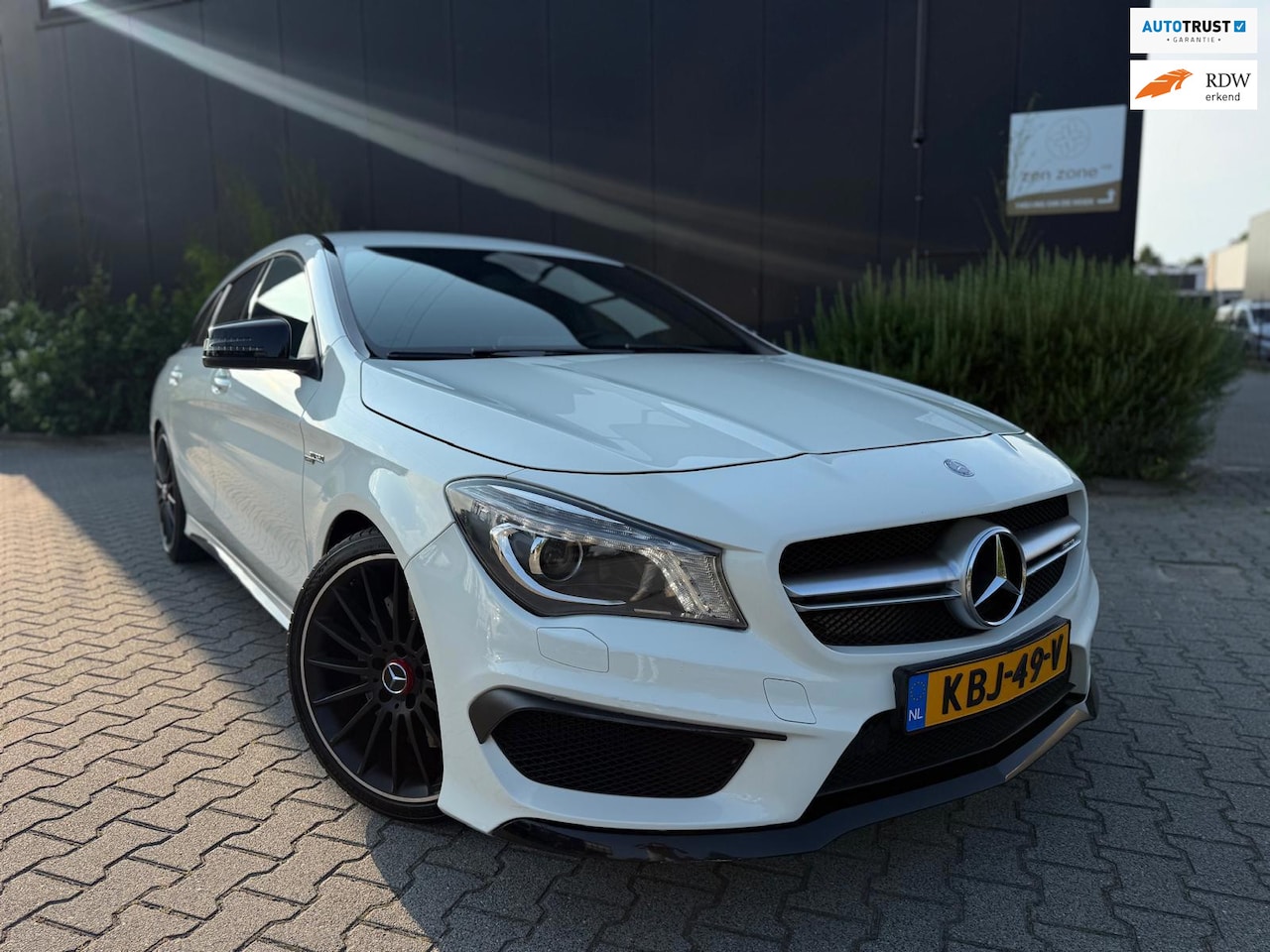 Mercedes-Benz CLA-klasse Shooting Brake - AMG 45 4MATIC - AutoWereld.nl