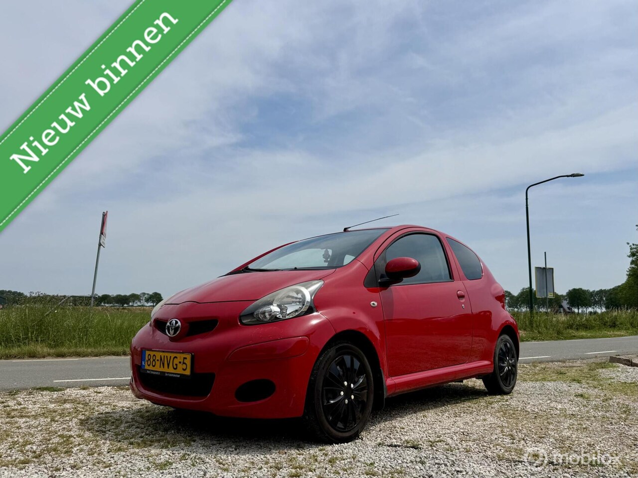 Toyota Aygo - 1.0-12V, BJ 2010, APK Apr 2027, Zuinig, Lage km - AutoWereld.nl