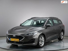 Ford Focus Wagon - 1.0 EcoBoost Hybrid Connected|NAVIÄIRCO|CARPLAY|