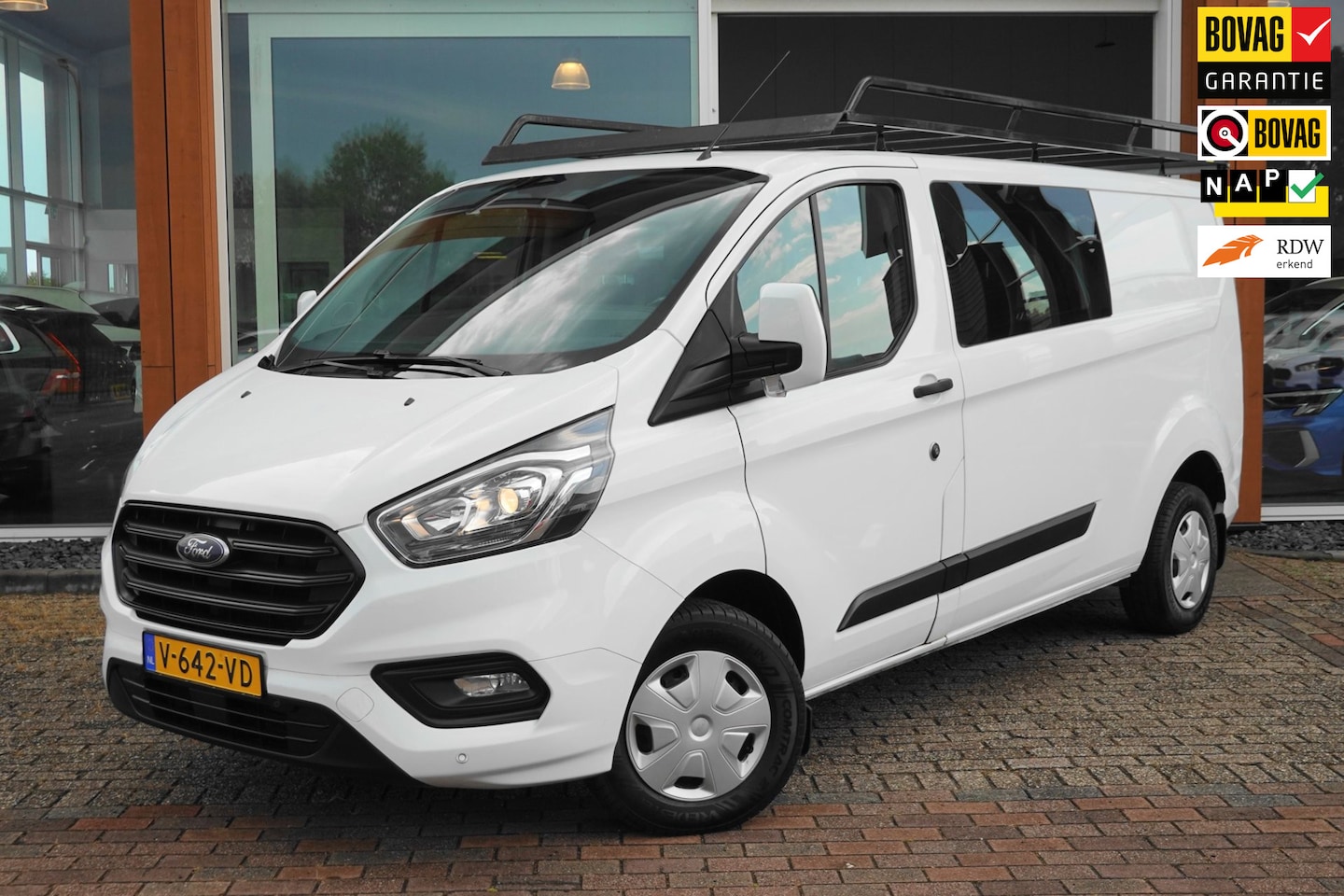 Ford Transit Custom - 300 2.0 TDCI L2H1 Trend DC *DUBBELE CABINE* - AutoWereld.nl