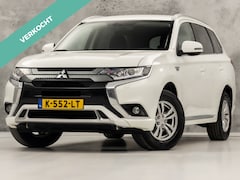 Mitsubishi Outlander Sport - 2.4 PHEV 225Pk Automaat (APPLE CARPLAY, 1e EIGENAAR, NAVIGATIE, CAMERA, GETINT GLAS, STOEL