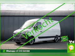Renault Master - Bleu DCI 135PK | L2H2 | Nieuw | Navi | 3-Zits | LED | Cruise | Airco