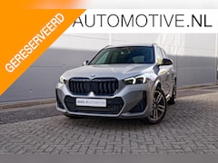 BMW X1 - sDrive20i M-Sport Pro, Panoramadak, 19" LM velgen, Harman/Kardon, enz