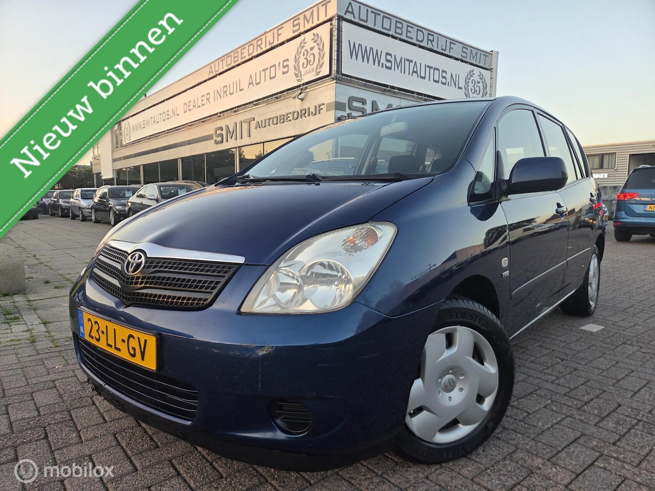 Toyota Corolla Verso - 1.6 VVT-i Linea Terra AC/Trekhaak - AutoWereld.nl