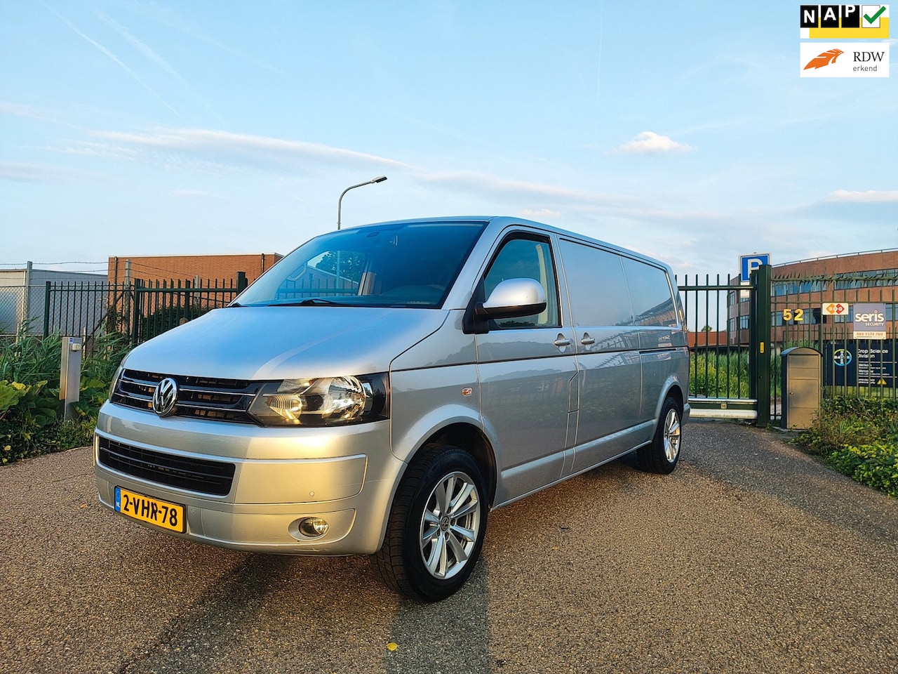 Volkswagen Transporter - 2.0 TDI L2H1 Airco! Nav! Apk! Nap!!!! - AutoWereld.nl