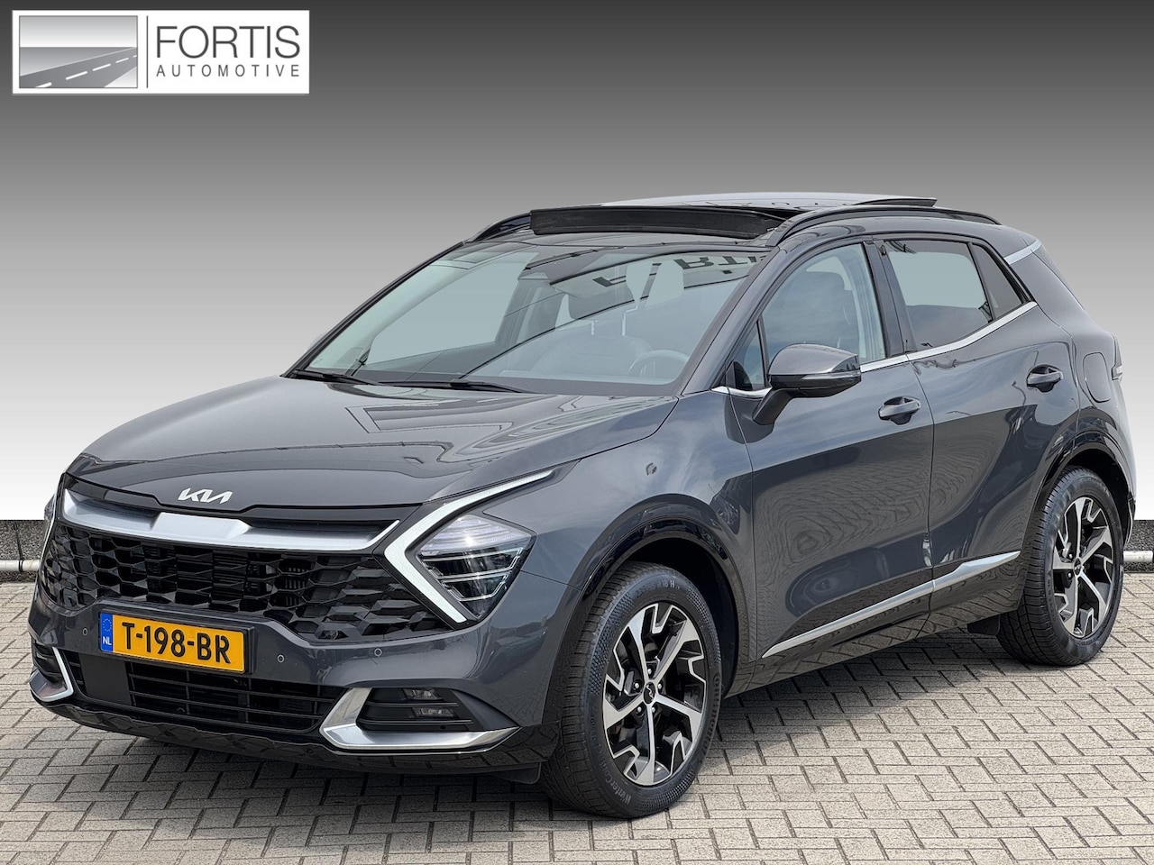 Kia Sportage - 1.6 T-GDi Hybrid DynamicPlusLine NL-AUTO | PANODAK | LEDER | TREKHAAK | - AutoWereld.nl