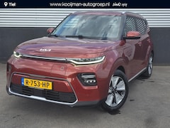 Kia e-Soul - DynamicPlusLine 64 kWh Navigatie, Trekhaak, Stoel- & stuurwiel verwarmd, Achteruitrijcamer