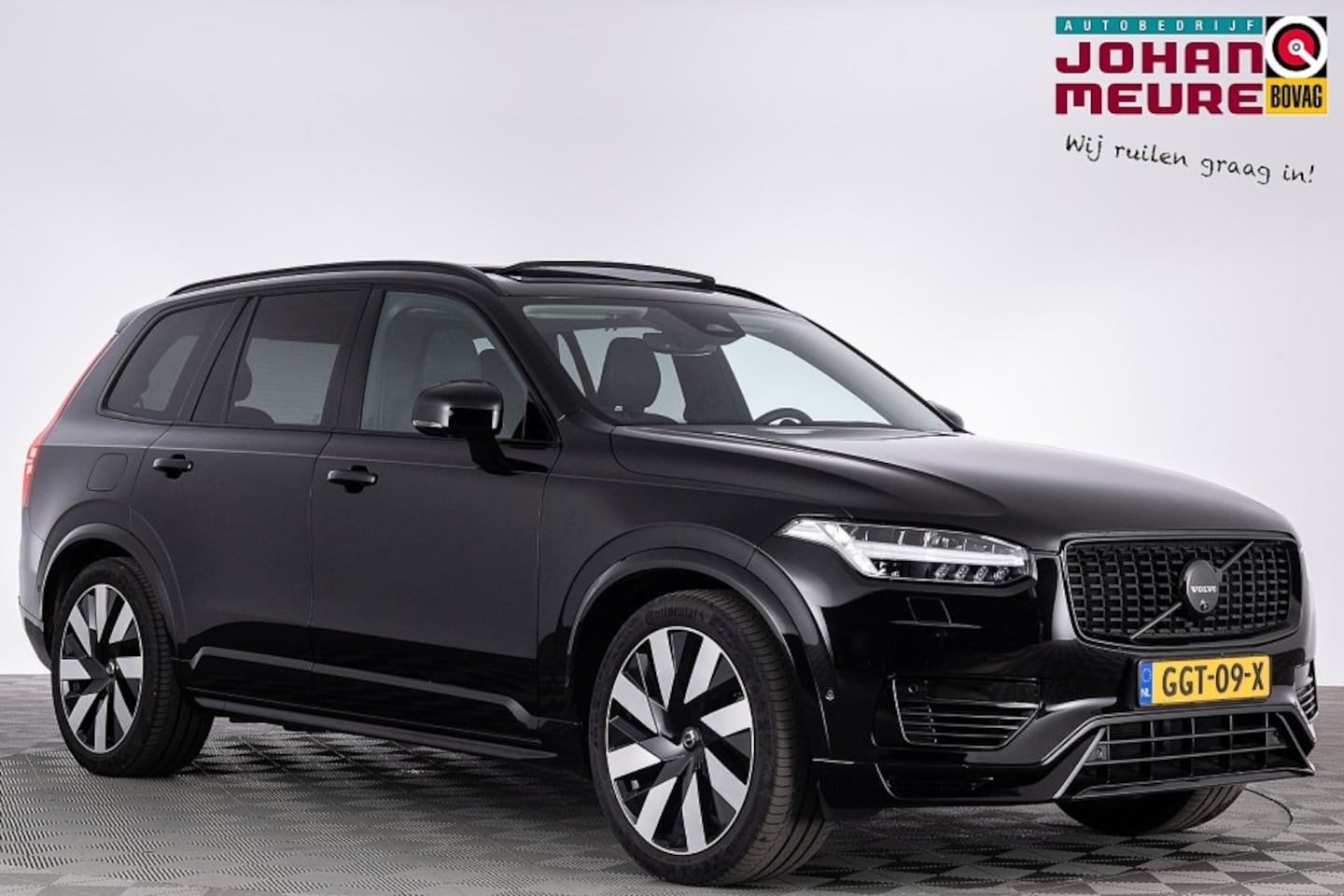 Volvo XC90 - 2.0 T8 Plug-in hybrid AWD Ultra Dark | Bowers & Wilkins | Trekhaak | Long Range |✅ 1e Eige - AutoWereld.nl