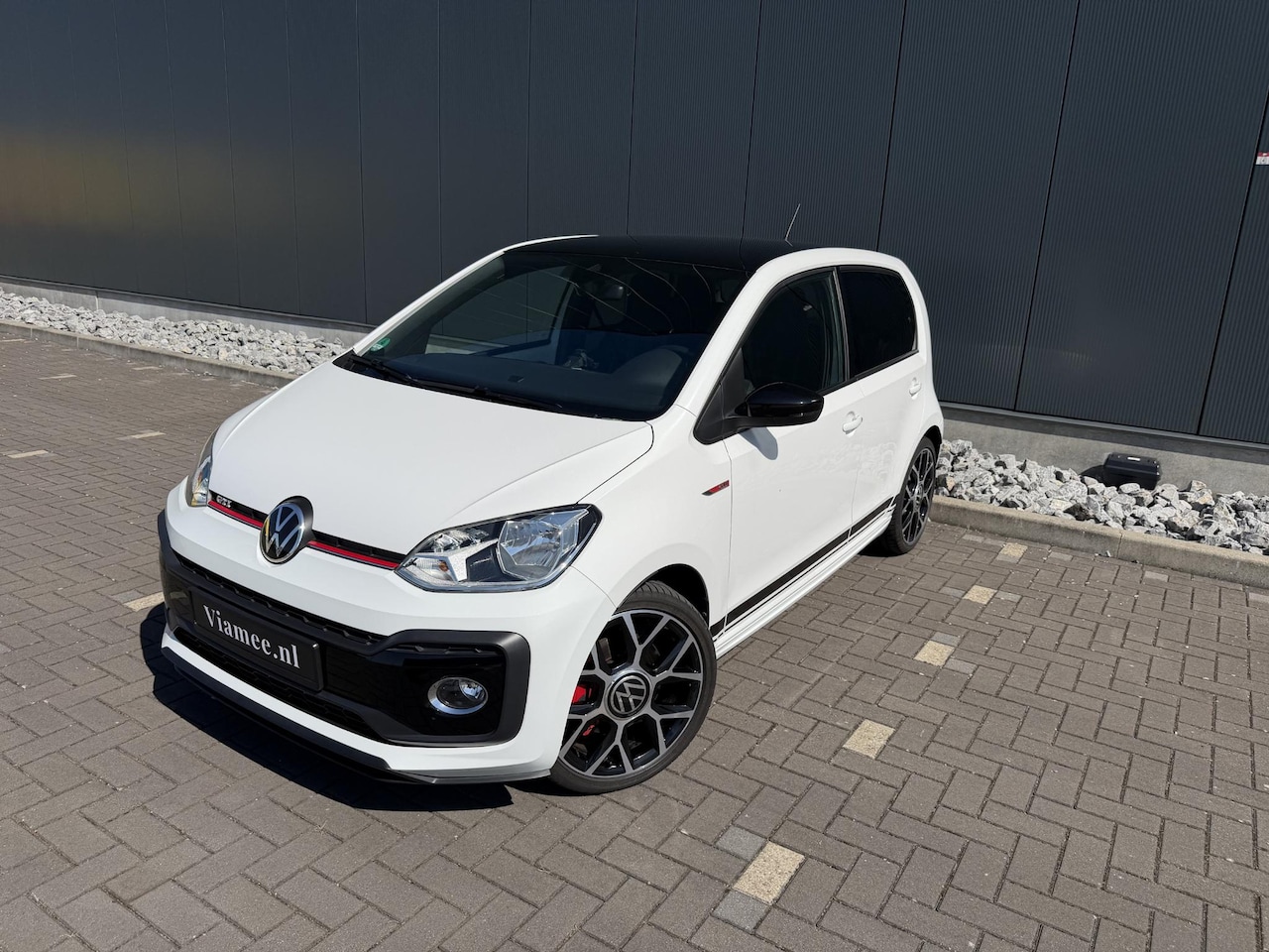 Volkswagen Up! - 1.0 TSI GTI | Dealer onderhouden | Camera | Cruise - AutoWereld.nl