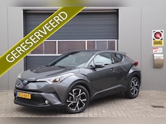 Toyota C-HR - 1.8 Hybrid Dynamic, Stoelverwarming, Camera, Cruise, Navi