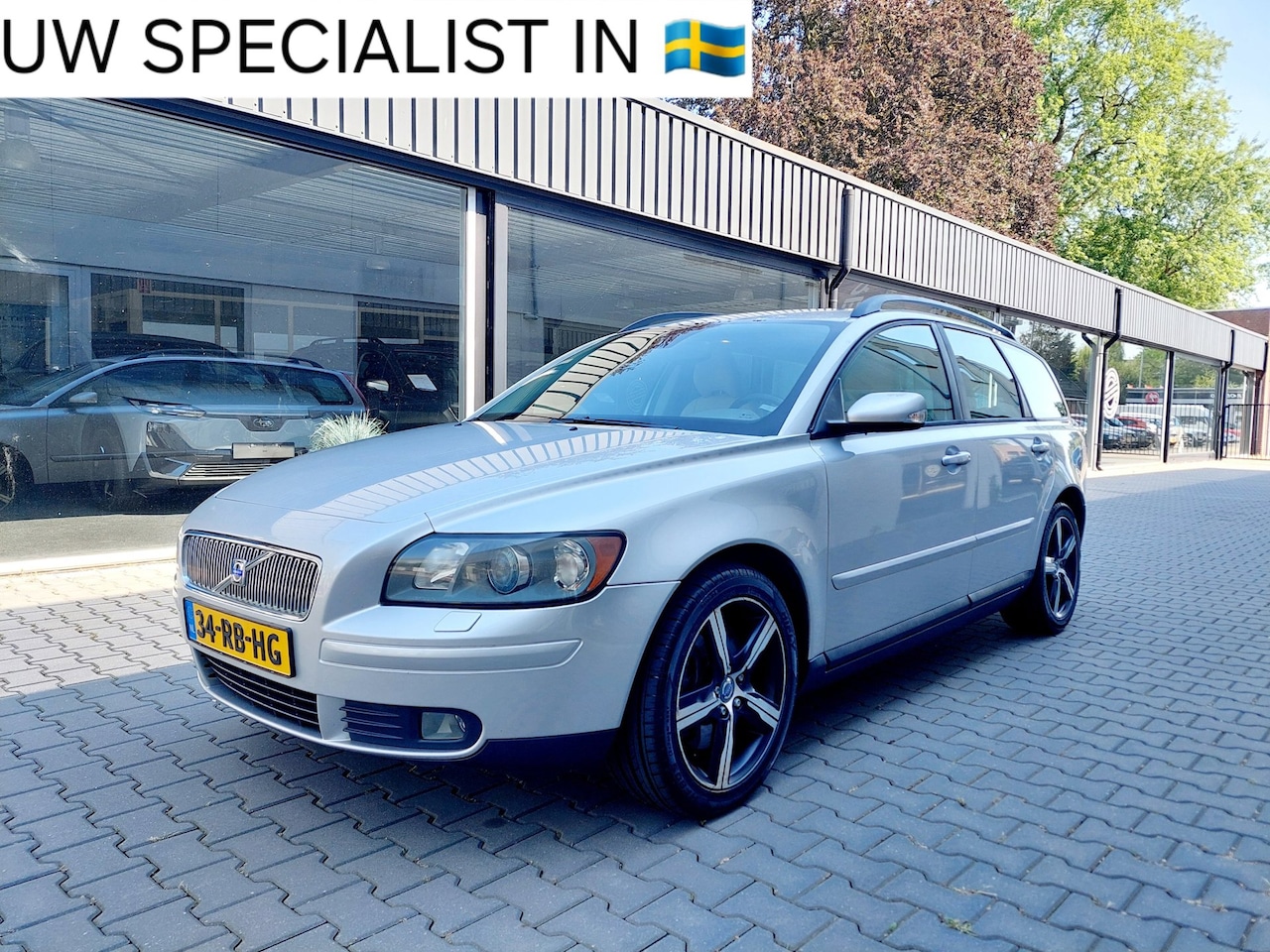 Volvo V50 - 2.5 T5 Summum Nieuwe Distributieriem NAP Leer Xenon Electrisch verstelbare stoelen Trekhaa - AutoWereld.nl