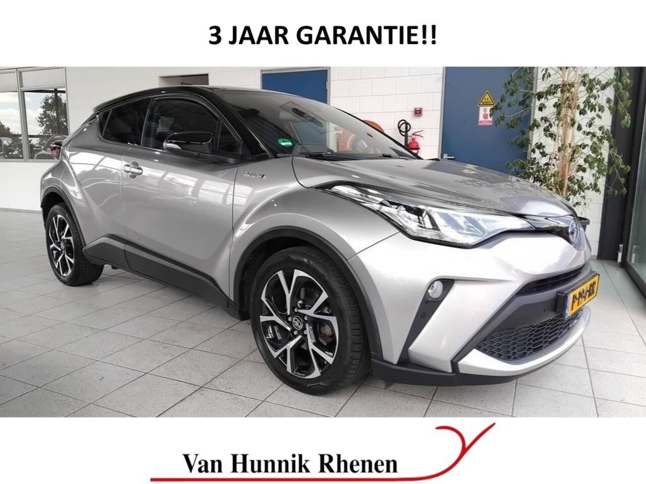 Toyota C-HR - 1.8 Bi-Tone | Parksens V+A | Climat | LED | Camera | Navi | - AutoWereld.nl