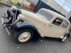 Citroën Traction - BN normal