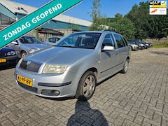 Skoda Fabia Combi - 1.4-16V Elegance | INRUILKOOPJE | EXPORT | AUTO GAAT ZO WEG |