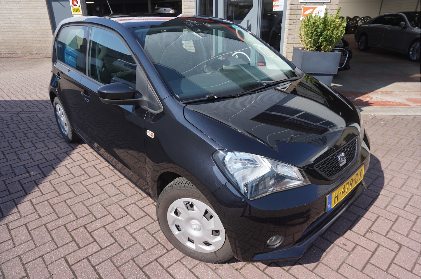 SEAT Mii - 1.0I Style Intense - AutoWereld.nl