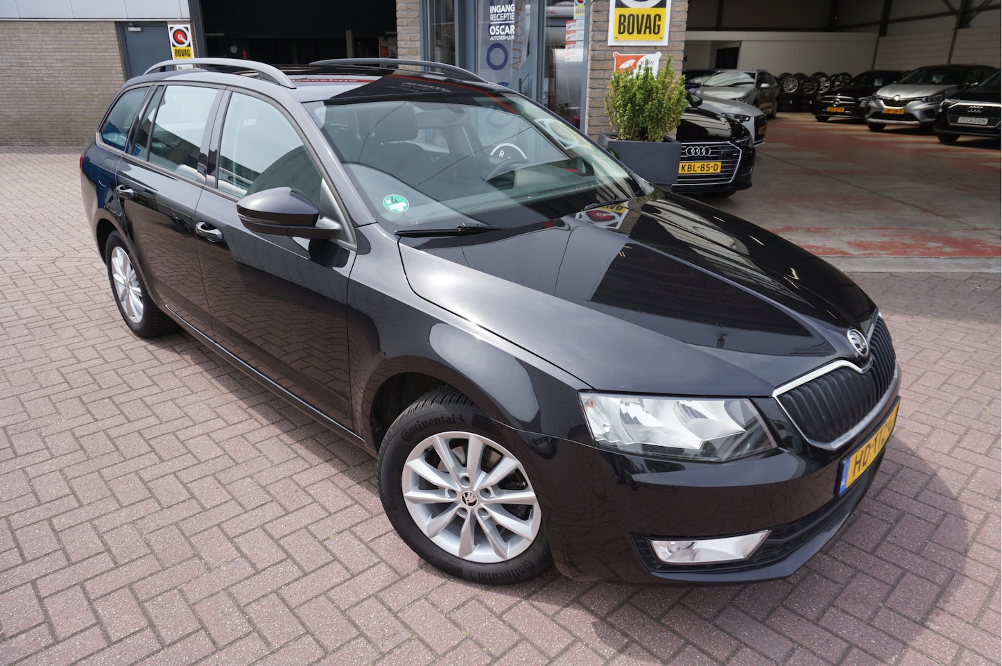 Skoda Octavia Combi - 1.6 TDI Greentech Ambition Businessline 1.6 TDI Greentech Ambition Businessline - AutoWereld.nl