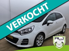 Kia Rio - Occasion 1.2 CVVT ExecutiveLine | Wit | Tweedehands Rio | Airco | Cruisecontrol | Achterui