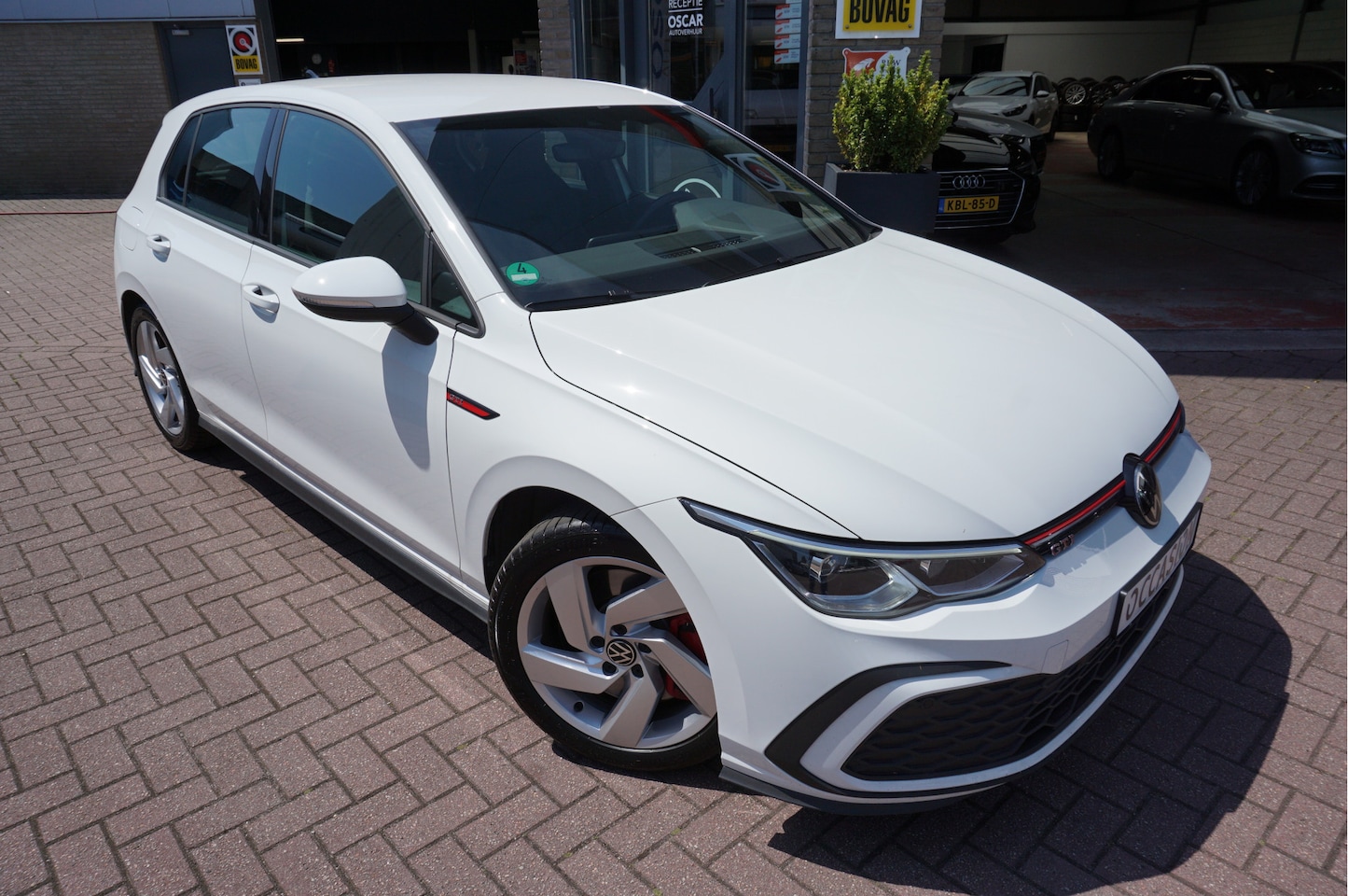 Volkswagen Golf - 2.0 TSI GTI Automaat - AutoWereld.nl