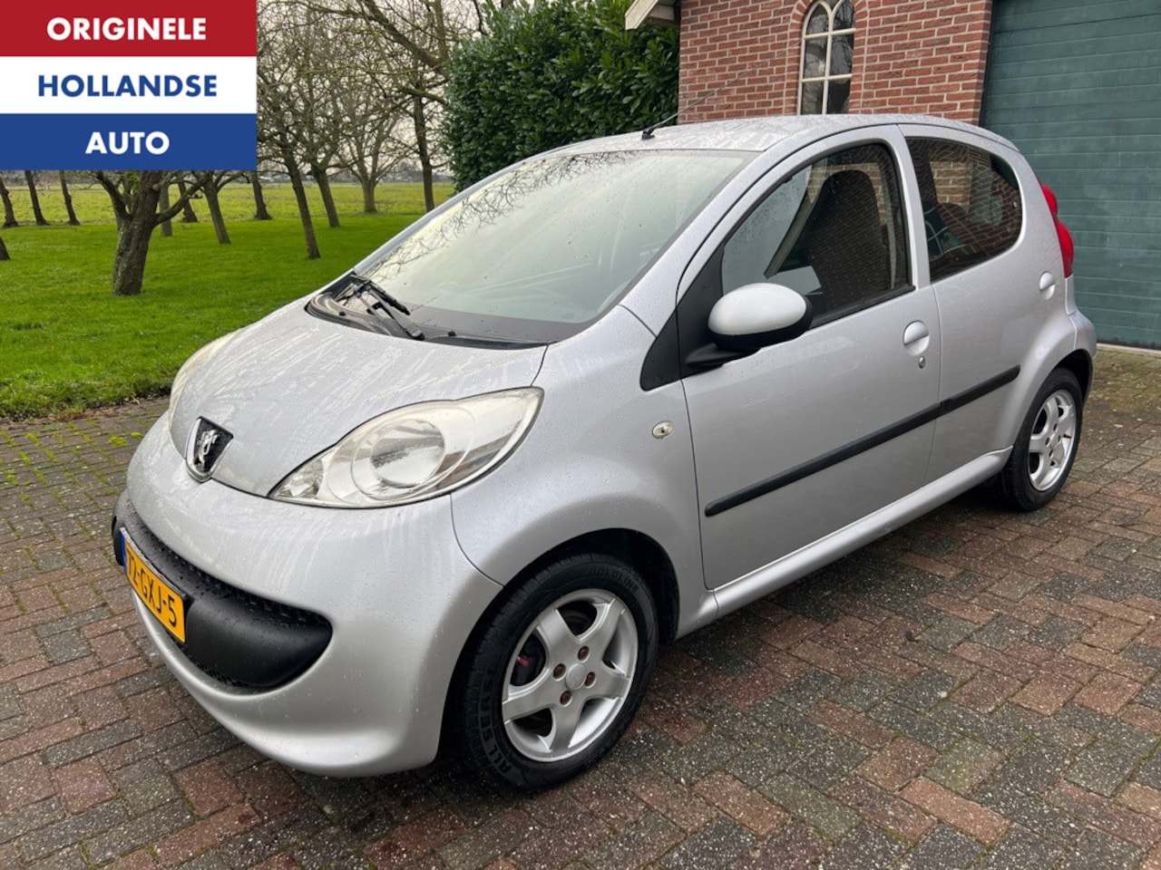Peugeot 107 - 1.0-12V XS Automaat Sport AllSeason Carplay Navi - AutoWereld.nl